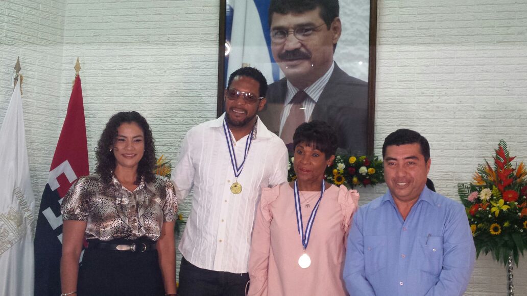 Javier Sotomayor y Ana Fidelia Quirot reciben Orden Alexis Arguello