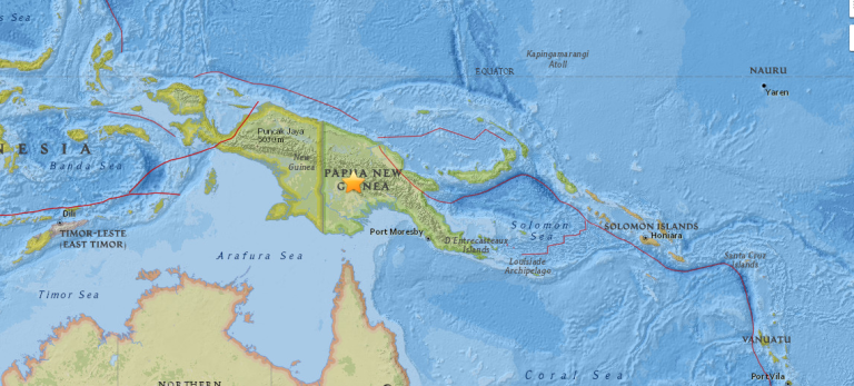 Potente sismo de magnitud 7.6 estremece a Papúa, Nueva Guinea