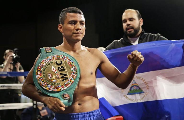«Chocolatito» González nominado a peleador inspiración del 2022 por la Revista The Ring