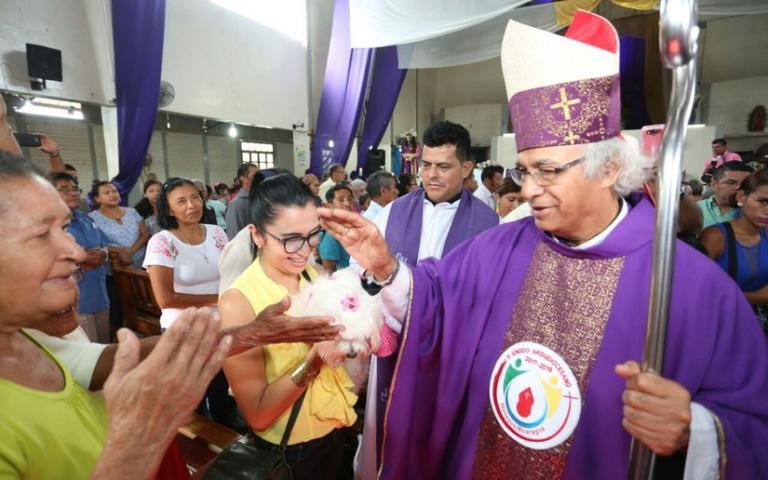 Cardenal Leopoldo Brenes celebra fiestas de San Lázaro en Monimbó