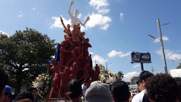 Preparan Vigilia en la Plaza de Las Victorias
