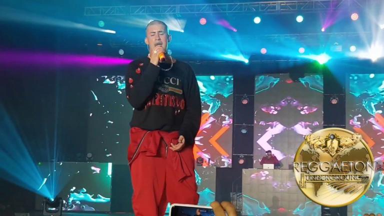Bad Bunny demostró que es el rey del Trap en su natal Puerto Rico