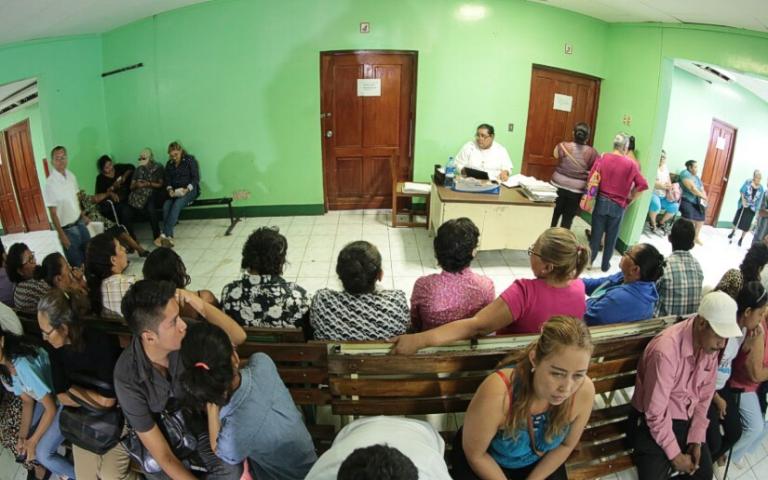 Hospital Lenín Fonseca desarrolló jornada de salud para mujeres de la tercera edad