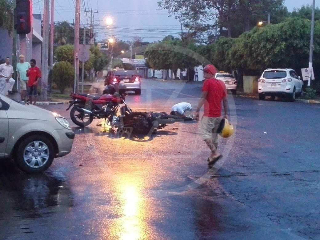 La fatalidad se registró del Auto Lote “El Chele”, una cuadra abajo