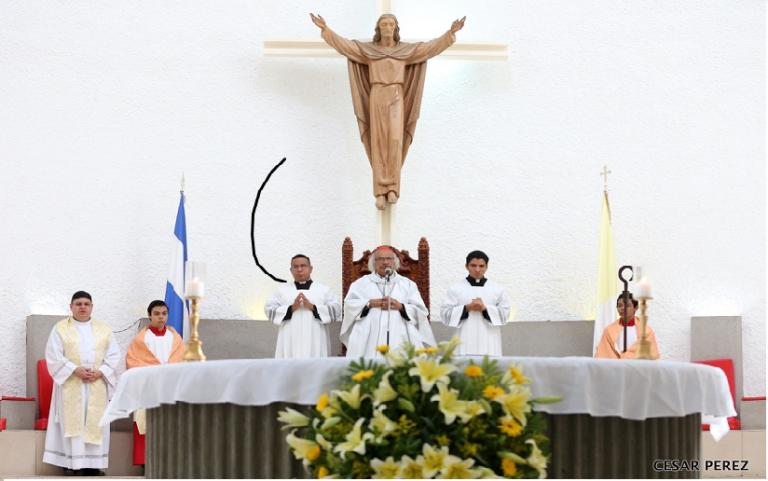 Cardenal Leopoldo Brenes llama a las familias nicaragüenses a no cansarse de pedir a Dios por la Paz