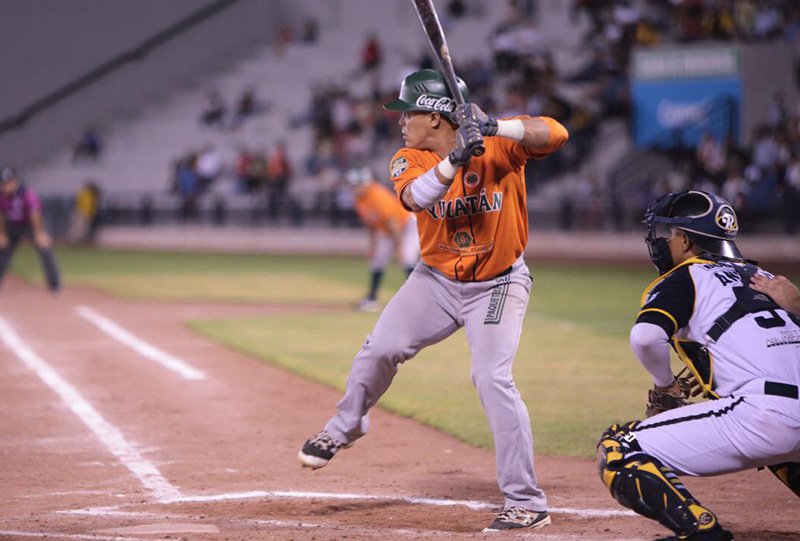 Everth Cabrera en Mexico