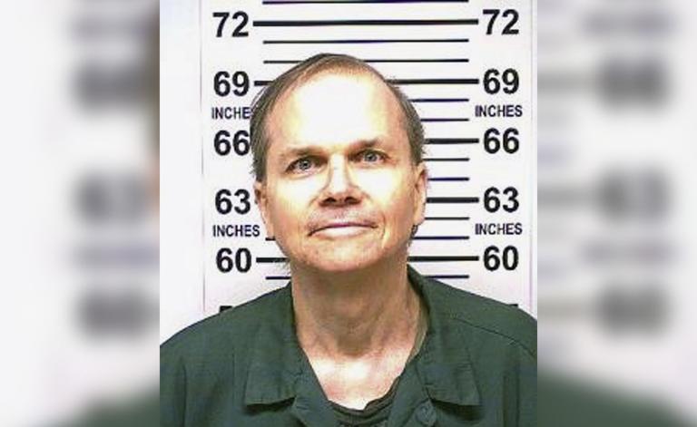 Le niegan nuevamente la libertad condicional al asesino de John Lennon