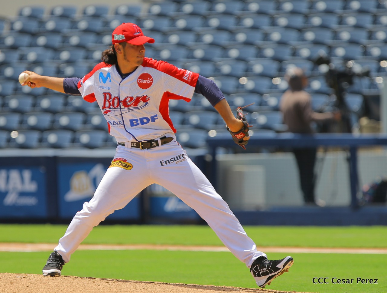 Yeris González pitcher del Boer