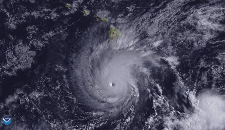 Lane se degrada a tormenta tropical cerca de Hawái