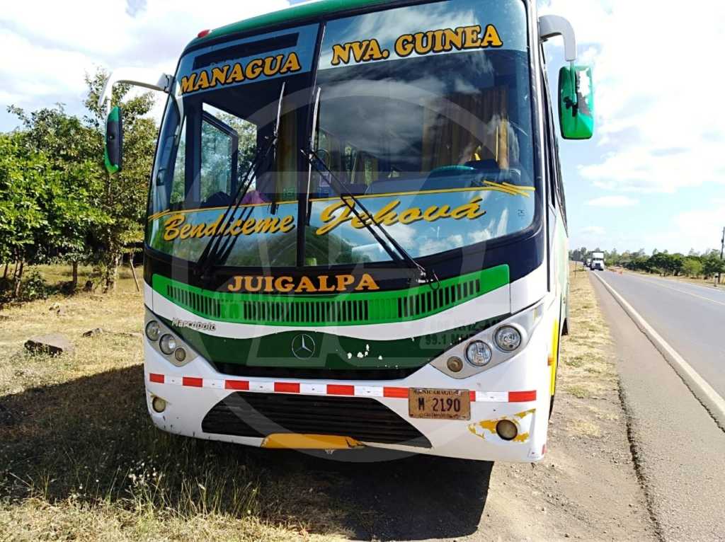 El bus placa M 21-90 que le arrebató la vida a la niña