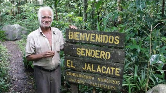 El famoso escultor nicaragüense Alberto Gutiérrez Jirón