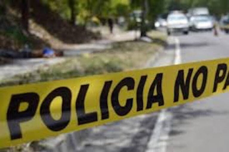 Obrero muere en vuelco de camioneta en carretera El Viejo-Potosí, en Chinandega