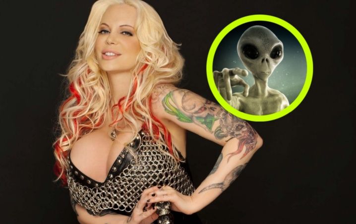 Sabrina Sabrok se emociona tras descubrir que tiene sangre alienígena