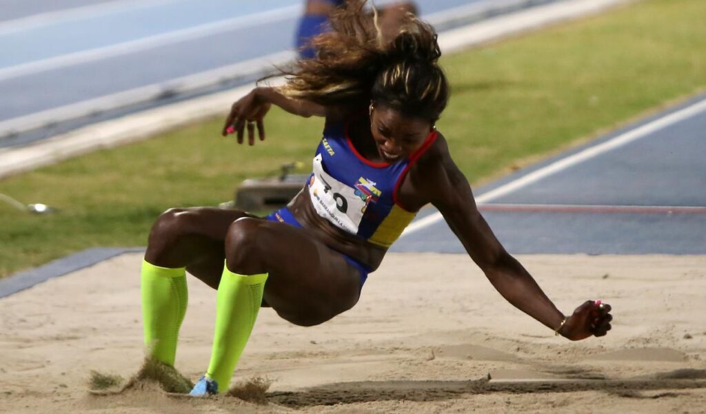 La colombiana Caterine Ibargüen, vigente campeona olímpica de triple salto de longitud