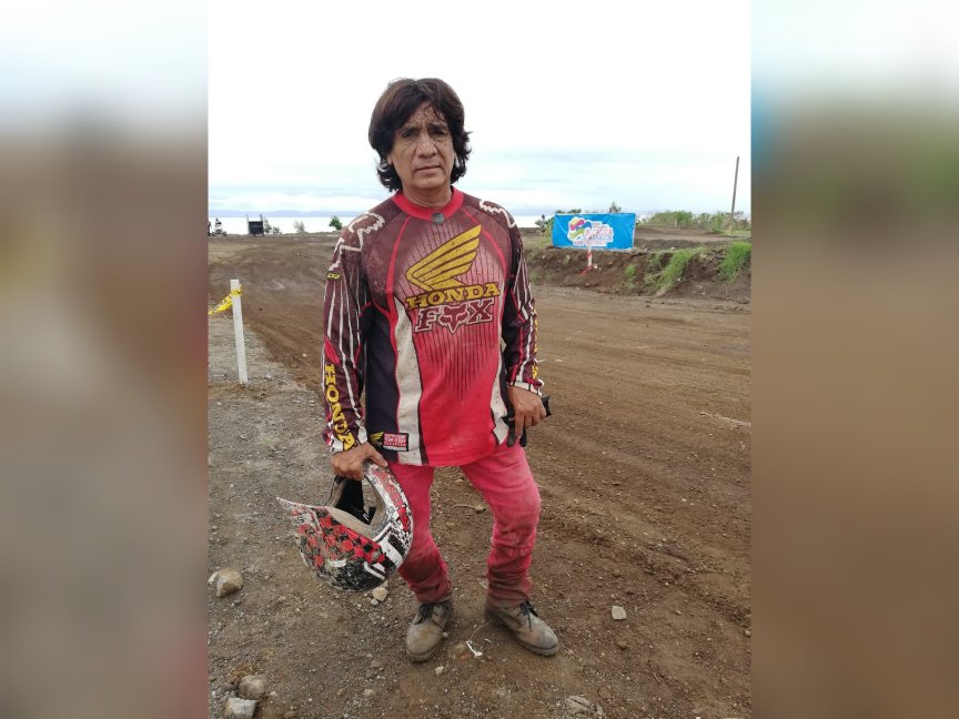 Rapidito Mairena celebró 40 años en la pista de Motocross