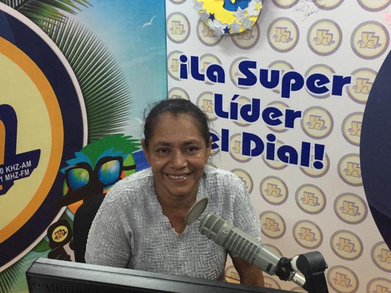 Señora con «buen galillo» buscará ganar otra vez la competencia de canto en La Madre Panza