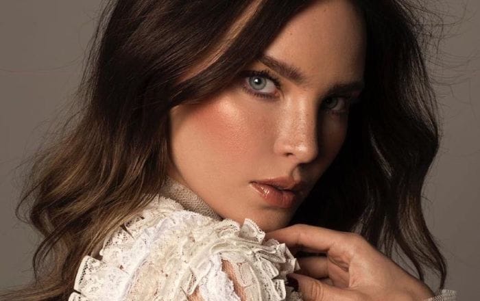 Belinda se tatuó todo el cuerpo y cuenta por qué lo hizo