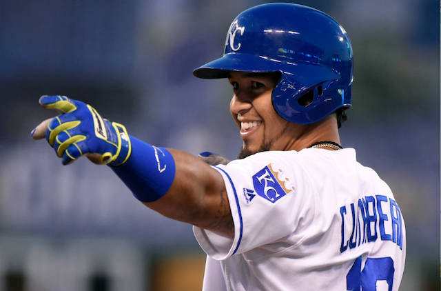 Cheslor conecta hit e impulsa carrera en derrota de Kansas City ante Medias Blancas de Chicago