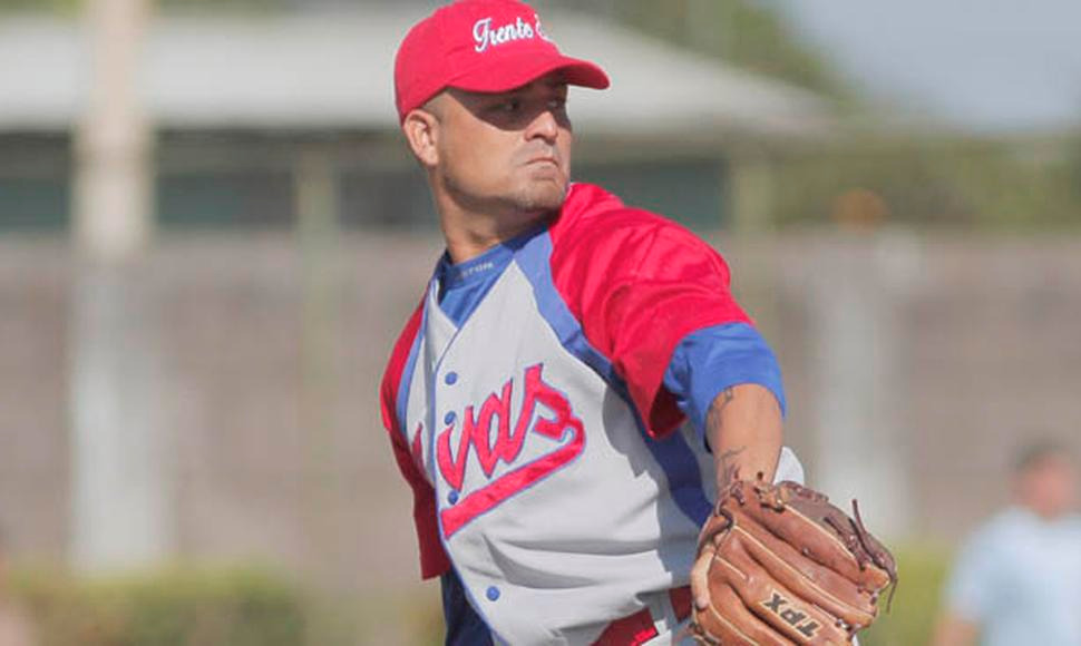 El lanzador nicaragüense Carlos Pérez Estrella