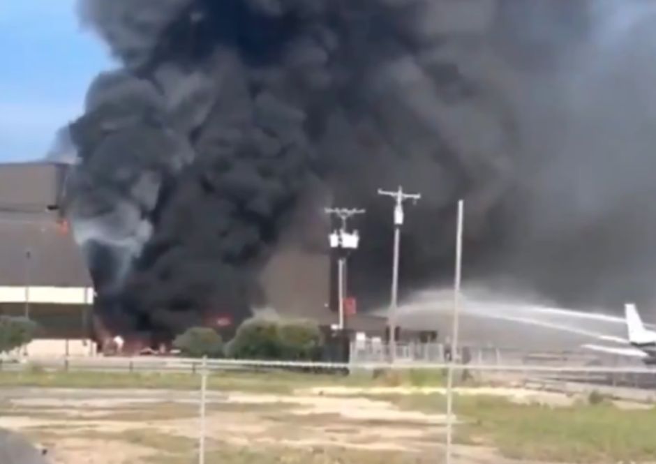 Se estrella avioneta en Dallas, Texas