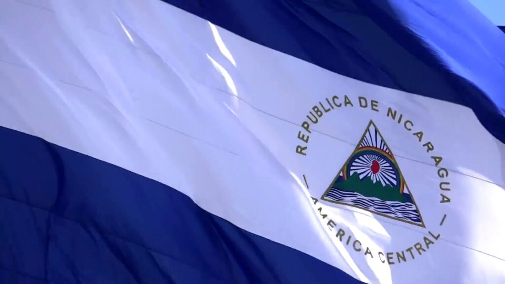 Bandera azul y blanco de Nicaragua