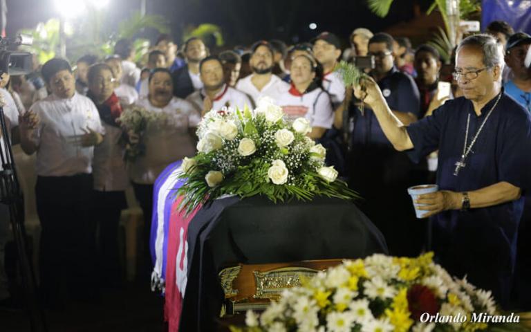 Bismarck Martínez vive y se multiplicó en miles