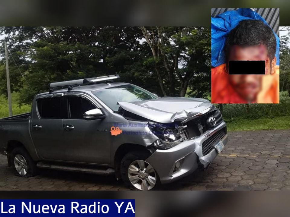 Esta camioneta atropelló mortalmente a Santos Marvin Estrada. Foto: Maria Auxiliadora Aragón