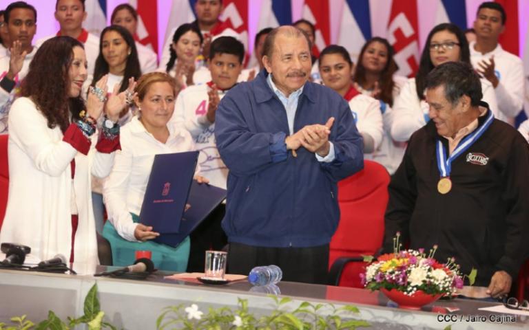 A diez años del tránsito a la inmortalidad del tricampeón Alexis Argüello