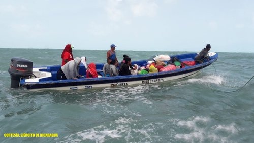 7 personas fueron rescatadas por la Naval del Ejército de Nicaragua