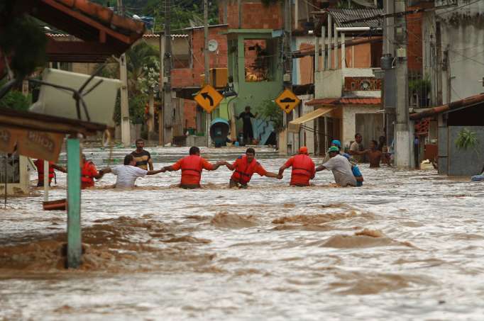 Lluvias en Brasil cobran la vida de 12 personas 