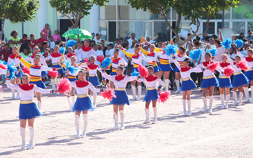 Distritos Cuatro Y Seis De Managua Realizan Desfile Escolar En Honor A La Patria 0969