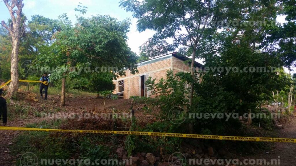 En esta vivienda fue perpetrado el femicidio seguido de homicidio