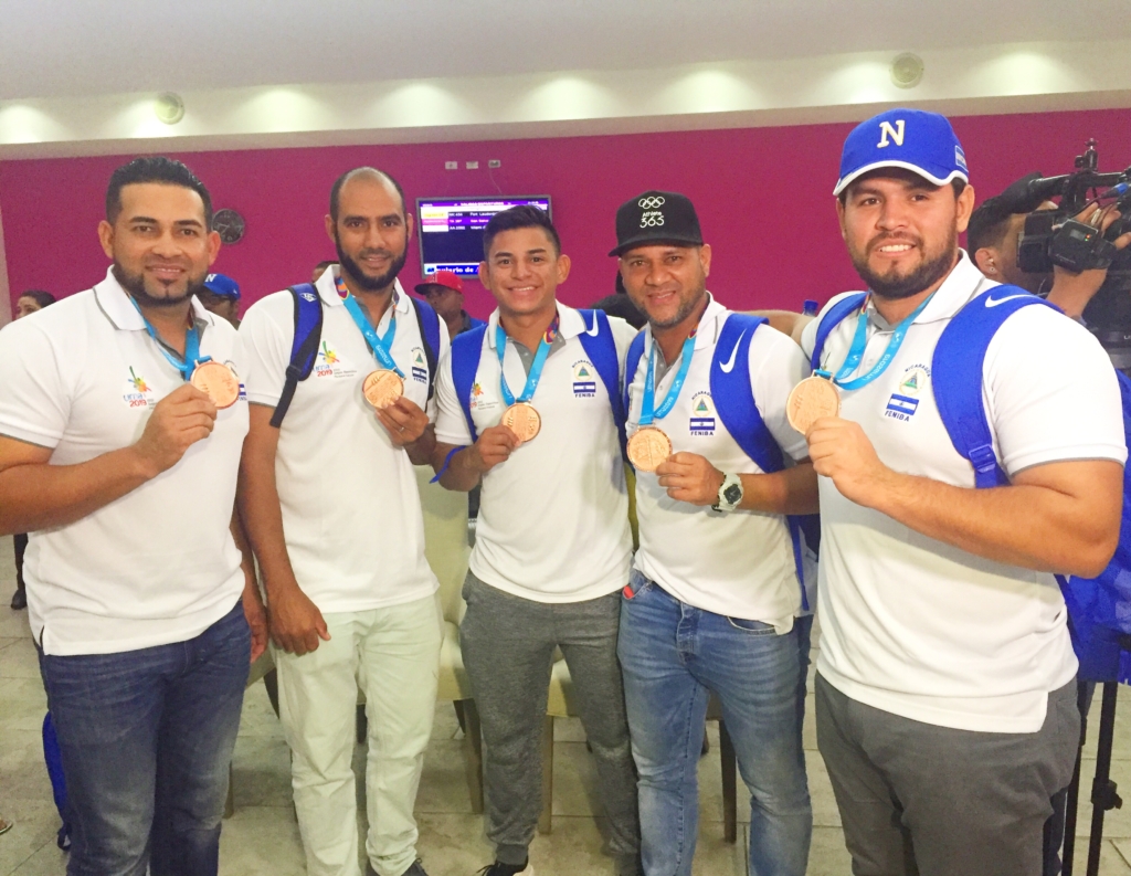 La selección de Nicaragua arribó al país con su medalla de bronce de los Panamericanos 2019