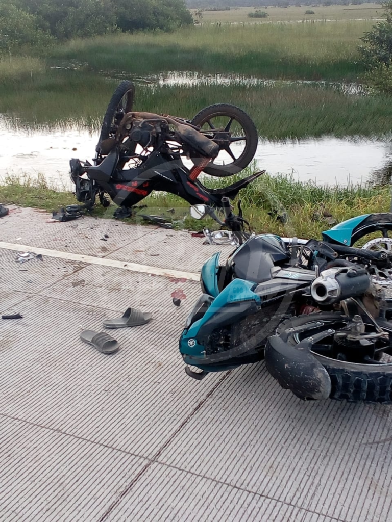 Choque frontal de motos deja un muerto y 3 lesionados en Laguna de ...