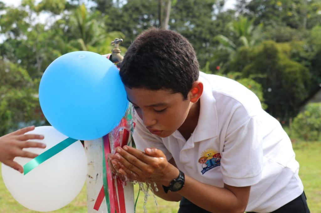 350 familias recibirán el servicio de agua potable las 24 horas del día