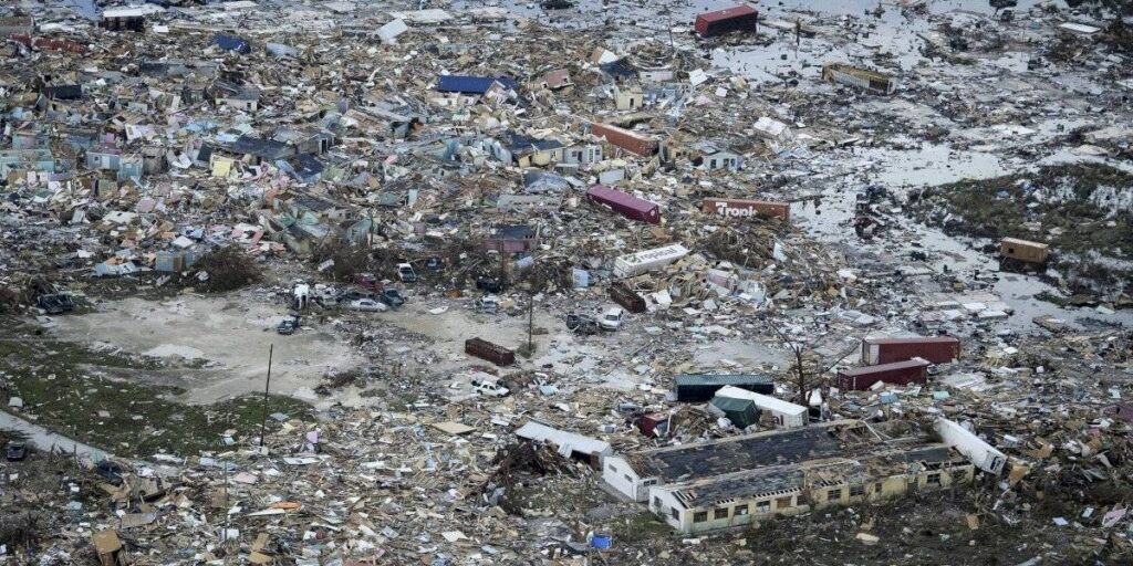 Algunas personas comparan la devastación de Dorian en Las Bahamas como si hubieran sido atacado con bombas atómicas