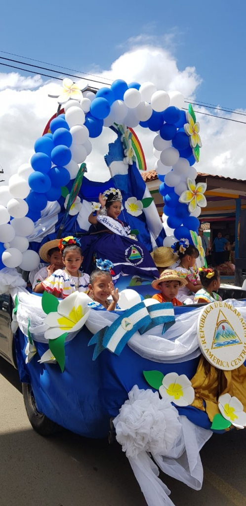 Desfile a las Fiestas Patrias