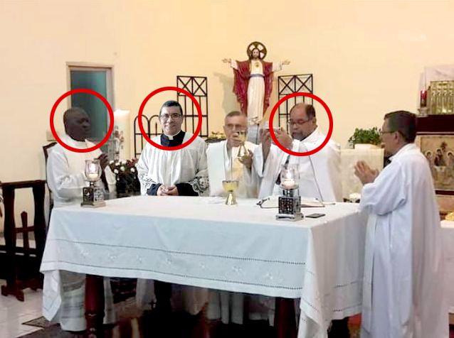 Los sacerdotes Rogelio Topin, Orlando Rivera y Karl Madrid