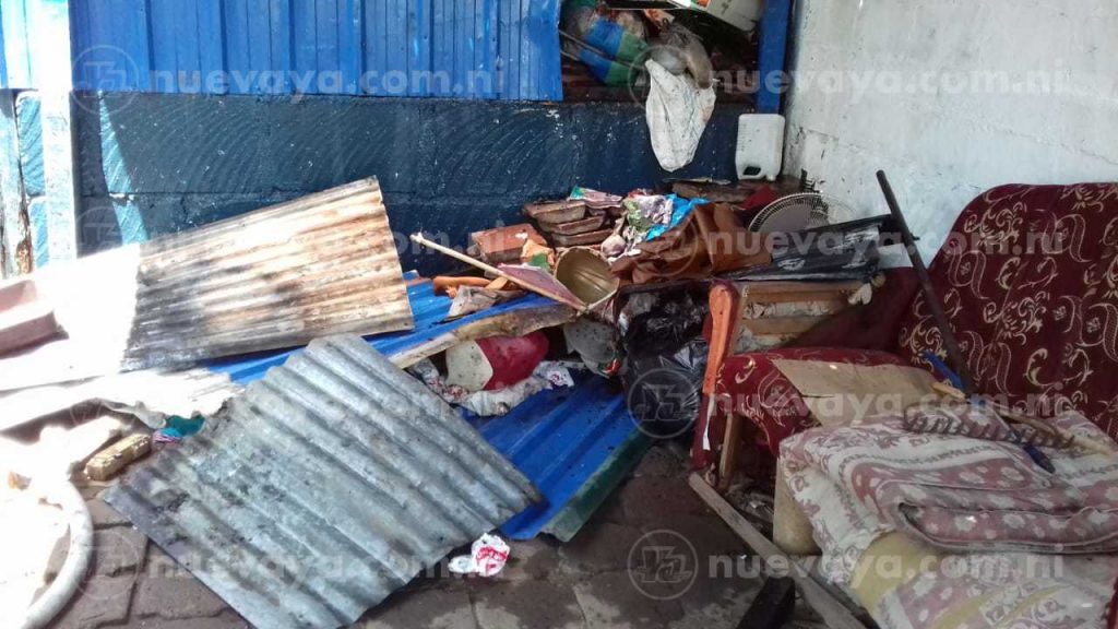 El incendio ocurrió hoy en el barrio Jorge Dimitrov de Managua