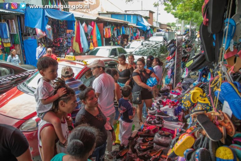 Comerciantes de los mercados de Managua esperan vender 6 mil millones de córdobas en época decembrina