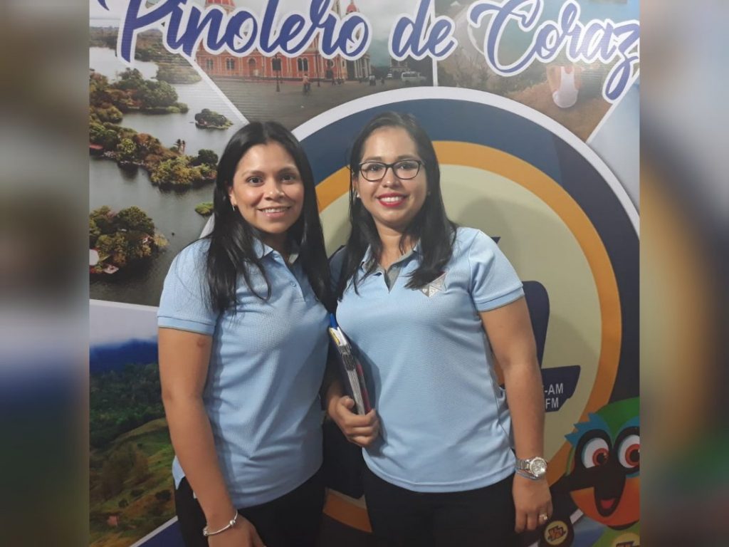 Ericka Vanegas y Jeniffer del Castillo de Correduría de Seguros Express