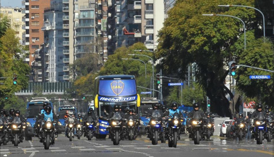 1,700 policía velarán por la seguridad en el juego Boca vs Rivers en la semifinal de Libertadores