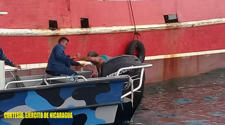 Fuerza Naval rescata a 3 pescadores naufragados en San Juan del Sur