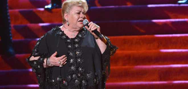 Paquita la del Barrio está recuperándose tras ser internada por una trombosis pulmonar en México