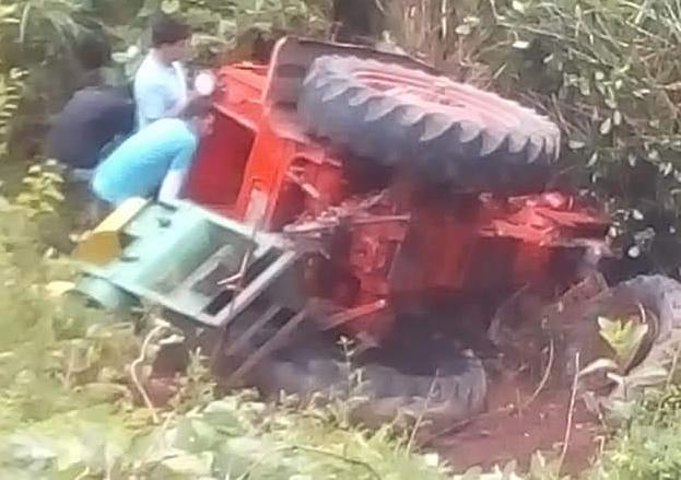 Tractor volcado 