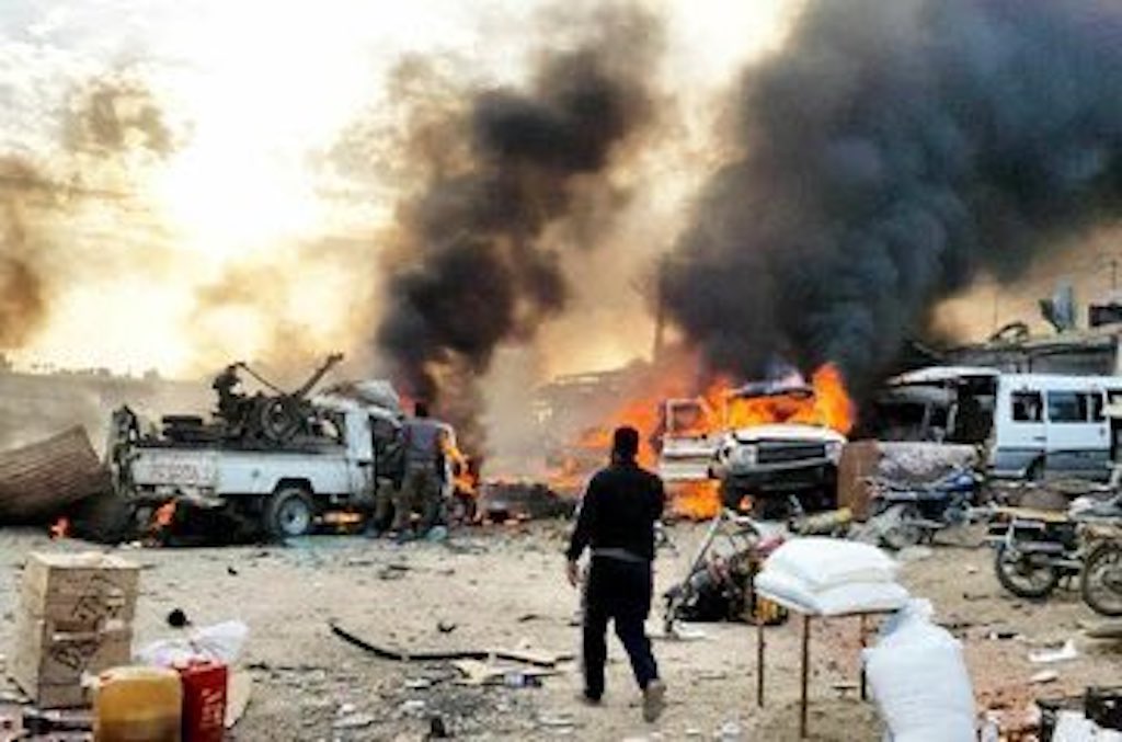 17 personas murieron por la explosión de un coche bomba en siria 1