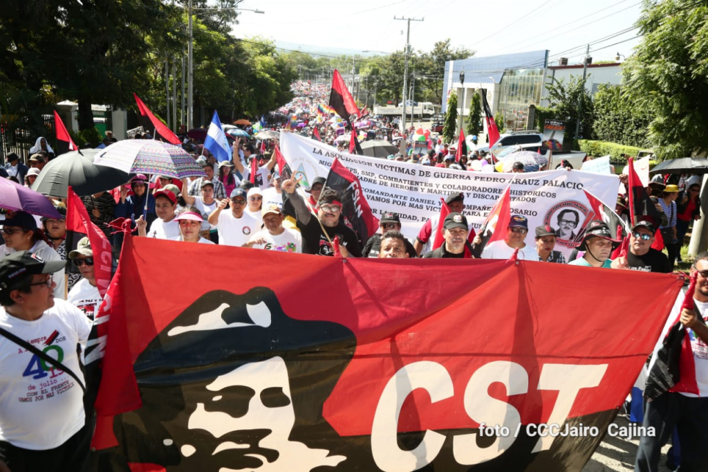 Caminata en respaldo a Evo Morales 