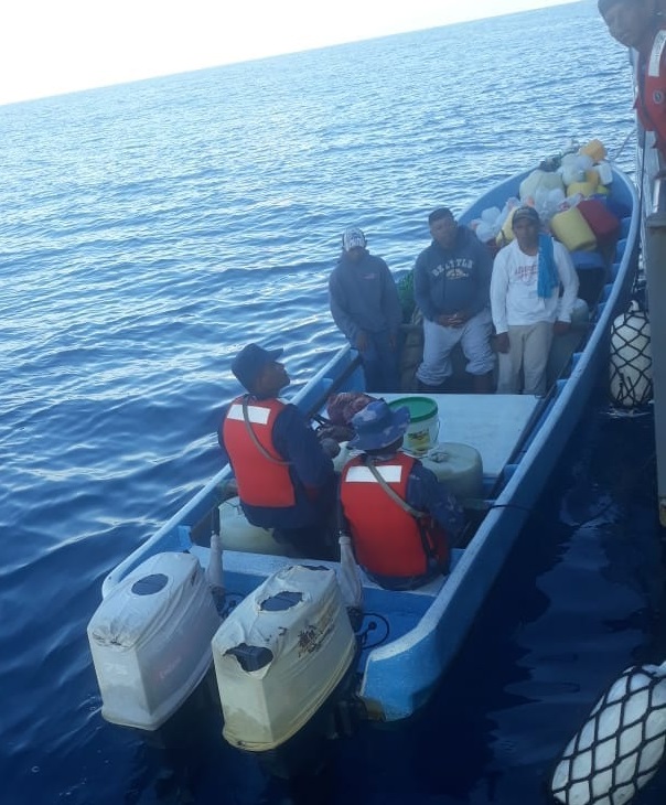 Fuerza Naval captura a pescadores ilegales