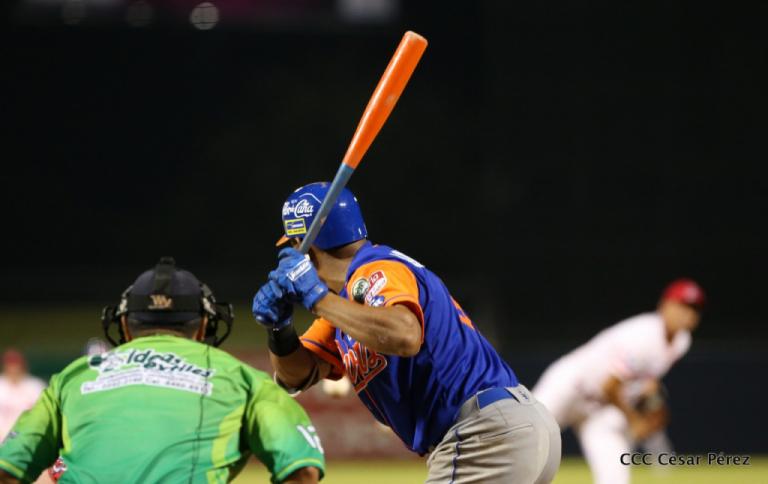 Gigantes de Rivas derrotan al Bóer 10-5