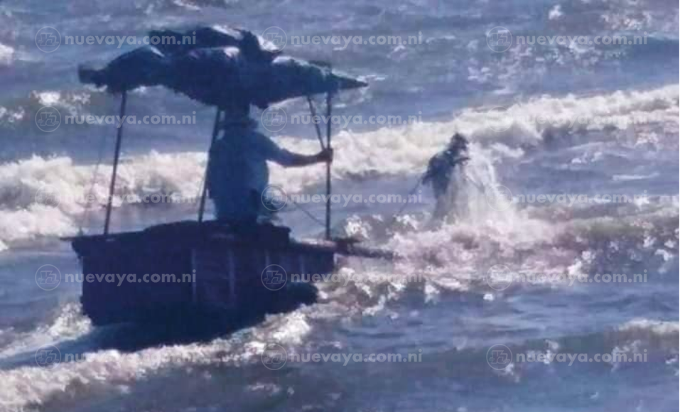 Momentos en que el caballo corría desbocado en las aguas de San Jorge